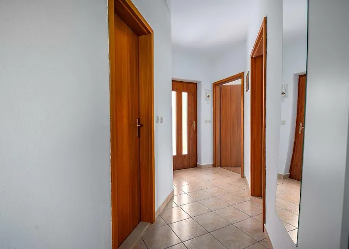 Appartamento 294 *