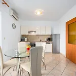 294 * Drenje (Istria)