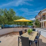 Apartamento 294 *