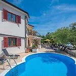 294 * Drenje (Istria)
