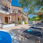 Apartamento 294 *