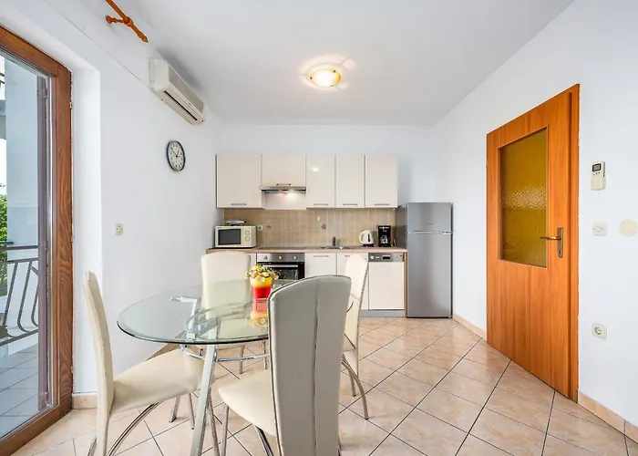 294 * Drenje (Istria)